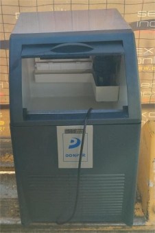Παγομηχανή Ψεκασμού Μασίφ Παγάκι 70Kg/24h Αποθήκη 40Kg BREMA Μεταχειρισμένη
